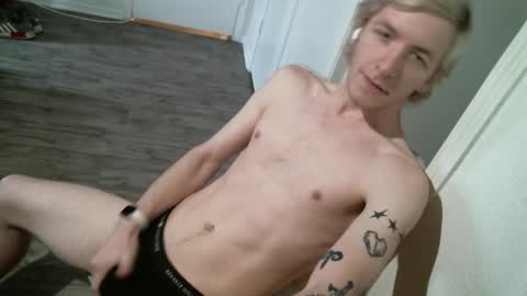 Snapshot of alexxxmic chatting on February 2025 06:05:02 PM Alexxxmic online show from February 2025 06:05:02 PM