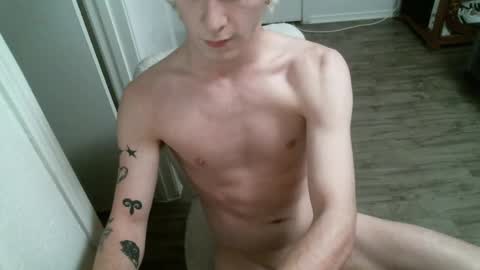 Snapshot of alexxxmic chatting on March 2025 07:03:01 AM Alexxxmic online show from March 2025 07:03:01 AM