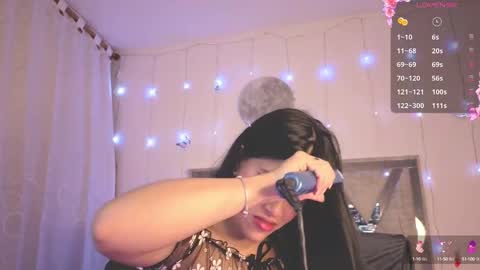 Carolina Join The Fan Club  online show from October 2025 02:00:01 AM