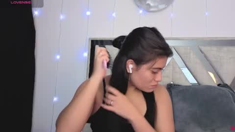 Carolina Join The Fan Club  online show from April 2026 12:00:01 AM