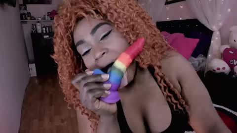 aliana_ross online show from January 2025 04:17:01 AM