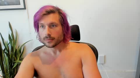 Luke online show from January 2025 10:57:02 PM