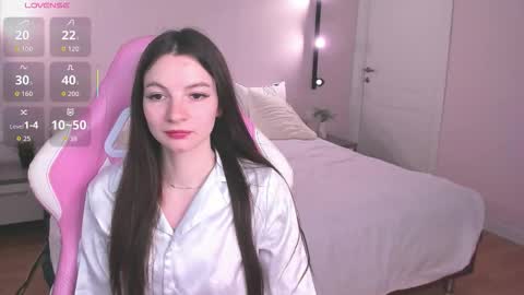 alic_black online show from October 2025 01:25:01 AM