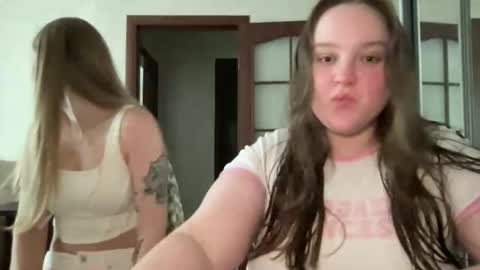 alice8989 online show from September 2025 09:01:01 AM