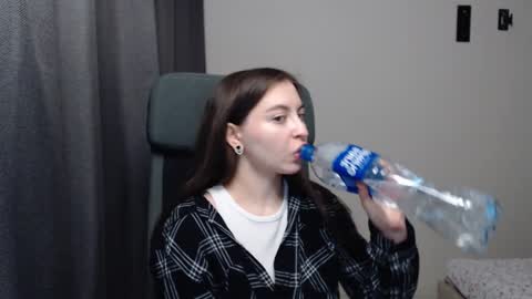 Alice online show from January 2025 07:52:01 PM