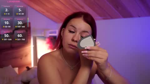 Alice.....Welcome to my room Lets get to know each other better and have an unforgettable time online show from October 2025 09:15:01 AM