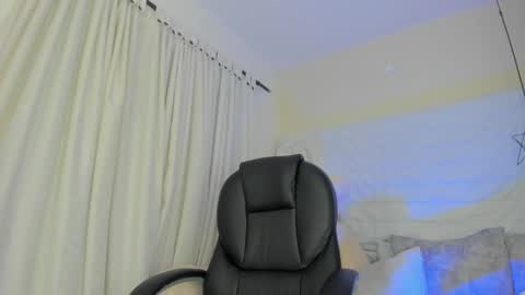 Snapshot of alice_brownnn chatting on February 2025 07:55:01 AM alice_brownnn online show from February 2025 07:55:01 AM