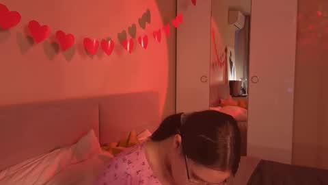 Alice online show from February 2026 05:51:01 AM