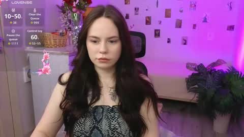 Snapshot of alice_moondark chatting on February 2026 07:08:02 PM Alice online show from February 2026 07:08:02 PM