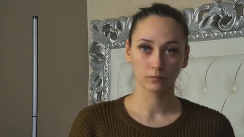 AliceMunro online show from April 2026 08:18:01 PM