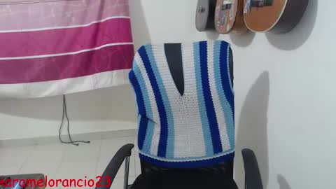 Alicia Aldara online show from September 2025 04:23:01 AM