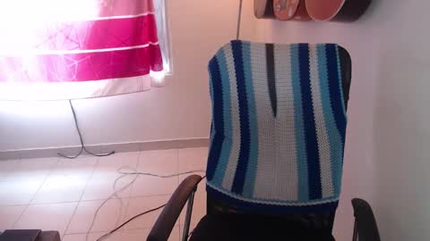 Alicia Aldara online show from December 2025 11:15:01 AM