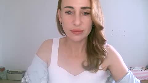 Alice Sewx online show from September 2025 09:44:01 AM