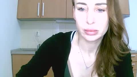 Alice Sewx online show from March 2026 09:15:01 AM