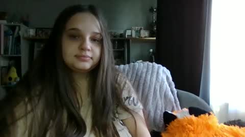 Snapshot of alice_shy14 chatting on October 2025 05:46:01 AM Cristal online show from October 2025 05:46:01 AM