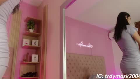 Snapshot of alice_sofia chatting on June 2026 12:36:02 PM Sofia online show from June 2026 12:36:02 PM