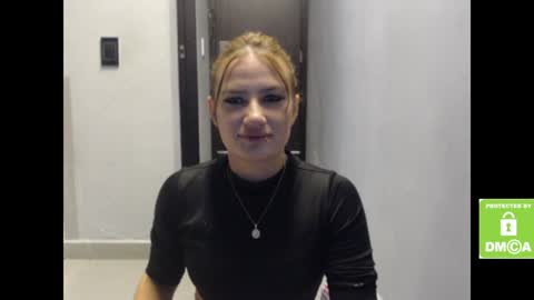 Snapshot of alice_trinity chatting on January 2025 04:43:01 PM Alice online show from January 2025 04:43:01 PM