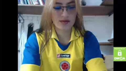 Snapshot of alice_trinity chatting on September 2025 07:57:01 PM Alice online show from September 2025 07:57:01 PM