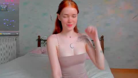 Snapshot of alice_with_freckles chatting on June 2026 09:08:01 AM Alice online show from June 2026 09:08:01 AM