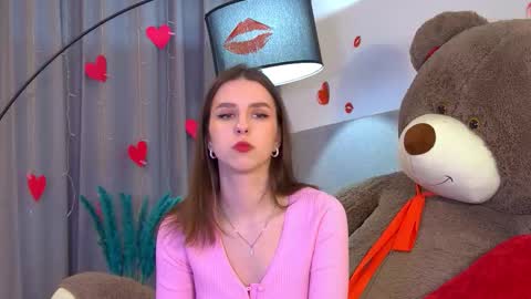 Snapshot of aliceatkin chatting on February 2026 06:28:02 AM Alice online show from February 2026 06:28:02 AM