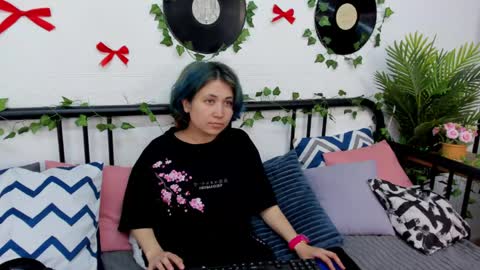 Snapshot of alicebalm11 chatting on June 2026 01:14:01 PM AliceBalm online show from June 2026 01:14:01 PM