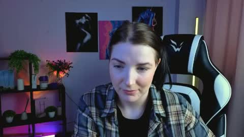 alicechanell online show from April 2026 09:13:01 AM
