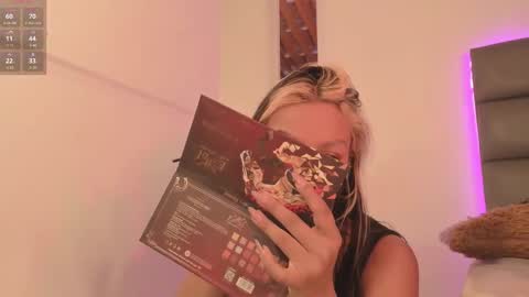 Alice  online show from November 2025 11:43:01 AM