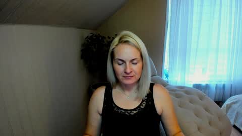 Snapshot of alicee__grace chatting on December 2024 08:30:02 AM Alicee online show from December 2024 08:30:02 AM