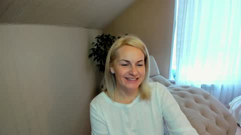 Snapshot of alicee__grace chatting on December 2024 09:31:02 AM Alicee online show from December 2024 09:31:02 AM