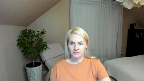 Snapshot of alicee__grace chatting on January 2025 07:32:01 PM Alicee online show from January 2025 07:32:01 PM