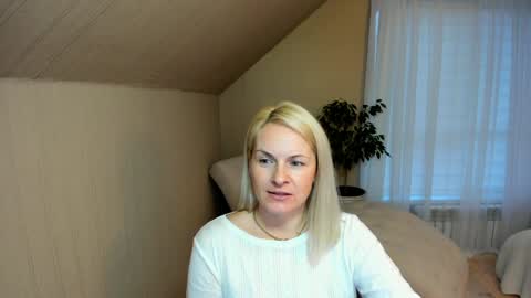 Snapshot of alicee__grace chatting on January 2025 12:47:02 PM Alicee online show from January 2025 12:47:02 PM
