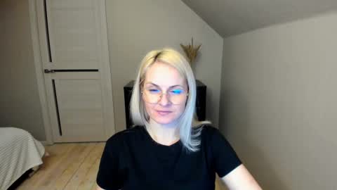 Snapshot of alicee__grace chatting on February 2025 07:14:01 PM Alicee online show from February 2025 07:14:01 PM