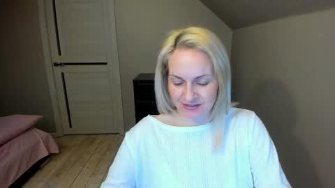 Snapshot of alicee__grace chatting on March 2025 06:37:02 PM Alicee online show from March 2025 06:37:02 PM