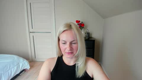 Snapshot of alicee__grace chatting on October 2025 08:13:01 AM Alicee online show from October 2025 08:13:01 AM