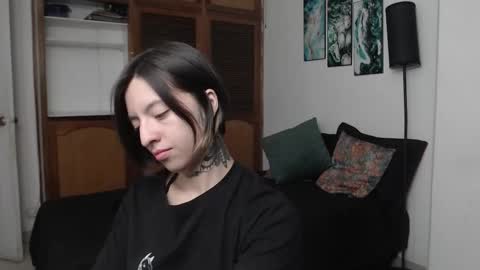 alicee_logan_ online show from October 2025 12:11:02 AM