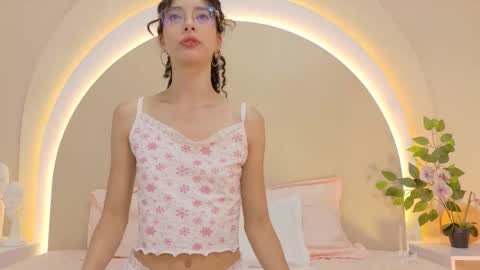 alice online show from November 2025 06:23:02 PM