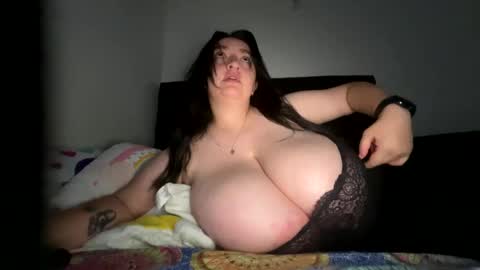 Snapshot of aliceinboobieland chatting on February 2025 02:44:02 AM Aliceinboobieland online show from February 2025 02:44:02 AM