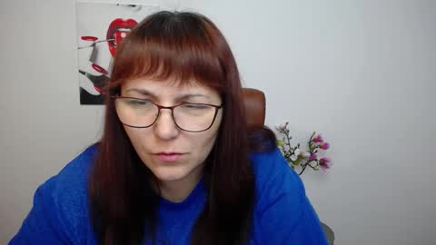 AliceInks online show from October 2025 06:23:01 AM