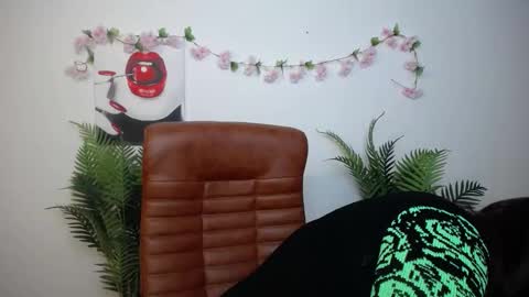 AliceInks online show from February 2026 07:01:02 AM