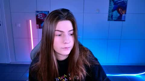 Snapshot of aliceinredsquare_ chatting on November 2025 05:02:02 AM Alice online show from November 2025 05:02:02 AM