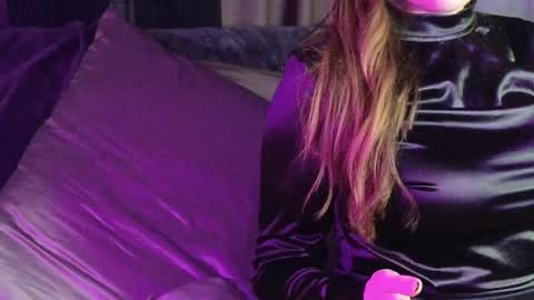 alicejameson online show from January 2025 08:48:01 PM