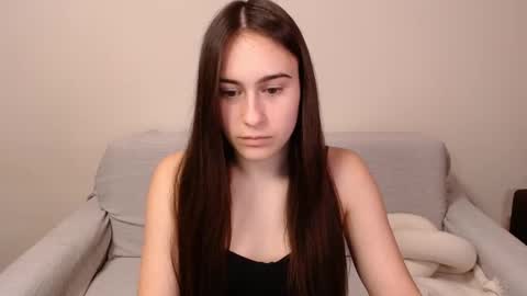 Snapshot of alicekollt chatting on December 2024 09:37:01 PM alicekollt online show from December 2024 09:37:01 PM