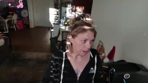 Alice Liddell online show from September 2025 01:16:01 PM