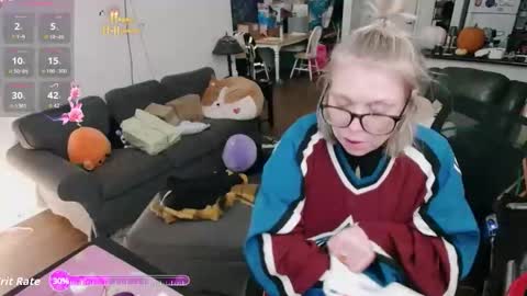 Alice Liddell online show from October 2025 07:38:01 PM