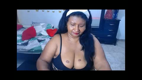 Snapshot of alicematuremilf chatting on November 2025 02:57:02 AM yasmin online show from November 2025 02:57:02 AM