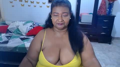 Snapshot of alicematuremilf chatting on November 2025 02:58:01 AM yasmin online show from November 2025 02:58:01 AM