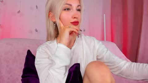 Snapshot of alicemonro chatting on July 2026 01:52:01 AM alicemonro online show from July 2026 01:52:01 AM