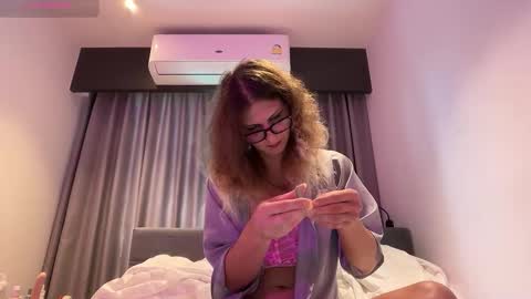 AlicePinkhead online show from March 2026 07:13:01 AM