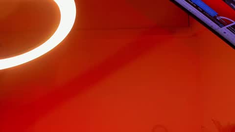 ALICE  online show from October 2025 12:41:01 AM