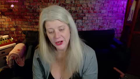 Alices Curiosity online show from January 2025 04:10:02 AM